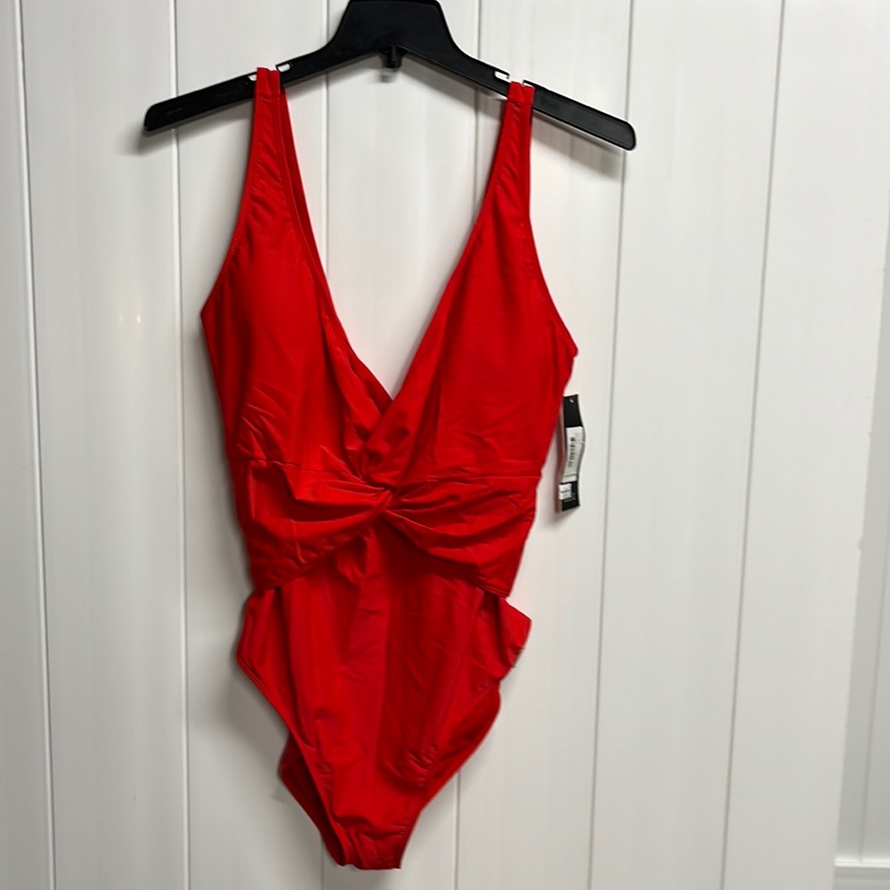 NWT Nicole Miller Beautiful plunge bright red one piece swimsuit size 3x